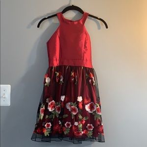 No torn, used,flower,wine red